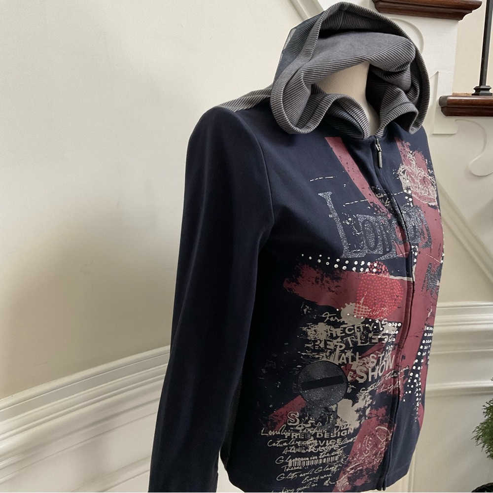 ORLY Hooded Graphic/Stripe Jacket - Picture 6 of 7